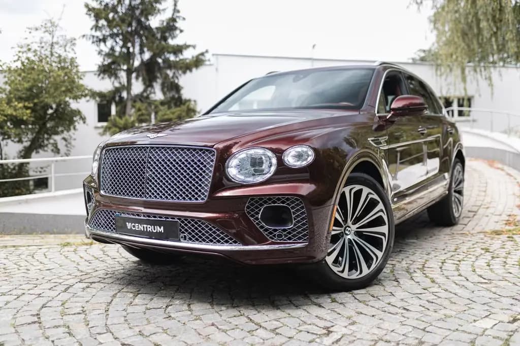 Main__Slider__Photo:Bentley Bentayga 4.0 V8 4WD Autom. 03/2021-0