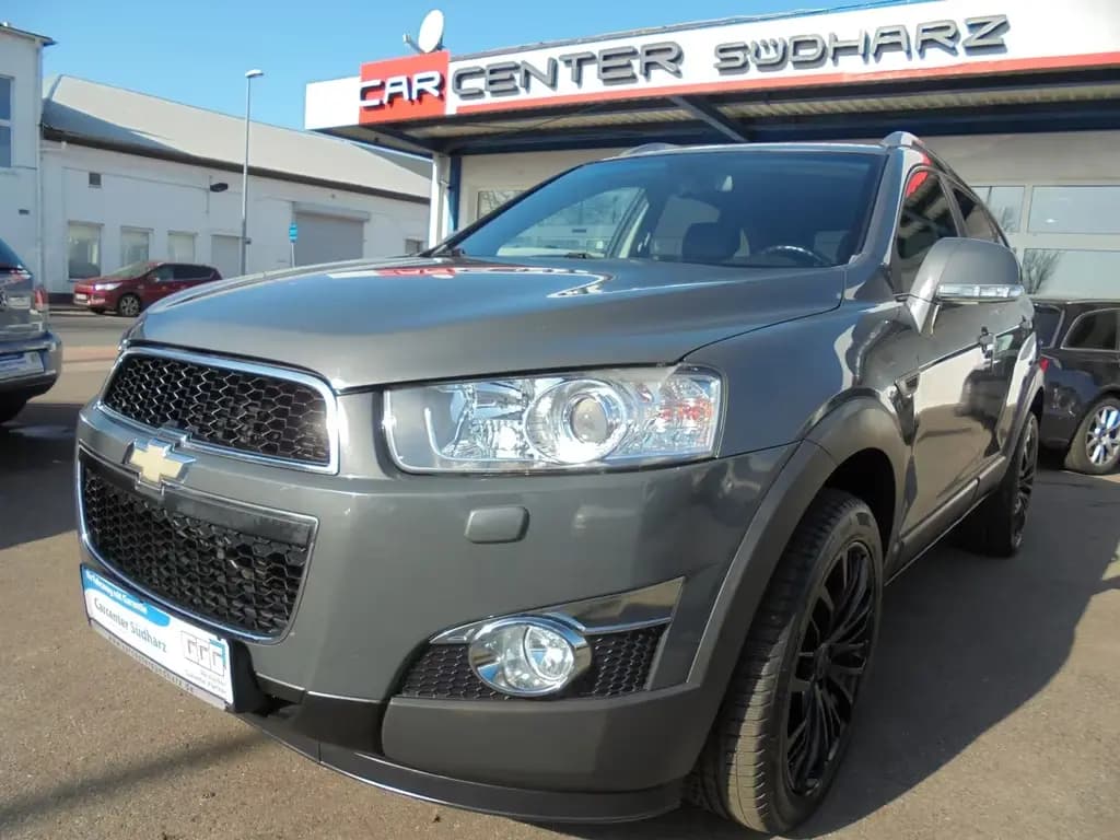Main__Slider__Photo:Chevrolet Captiva 3.0 LTZ 4WD Kette + Inspektion neu 01/2012-0