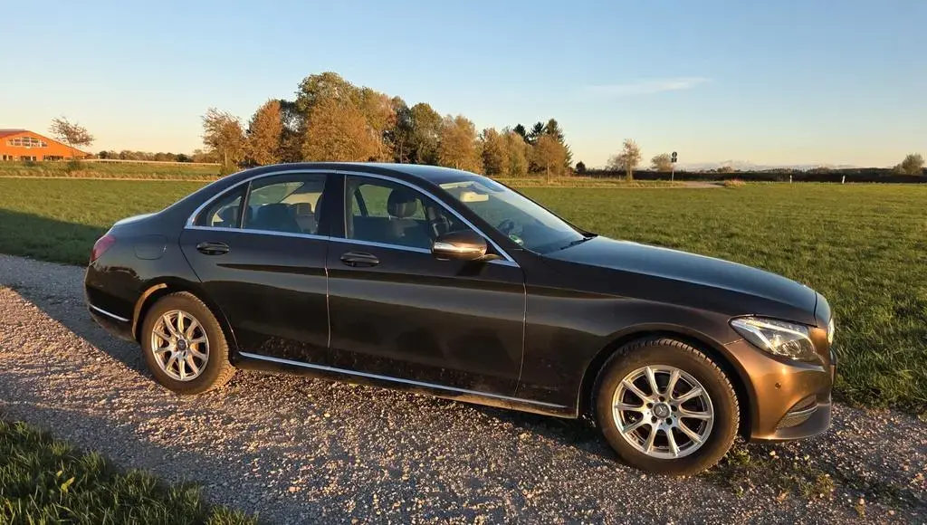 Main__Slider__Photo:Mercedes-Benz C 180 , Rentnerfahrzeug, TOP Zustand, Garagen-FZ 05/2014-1