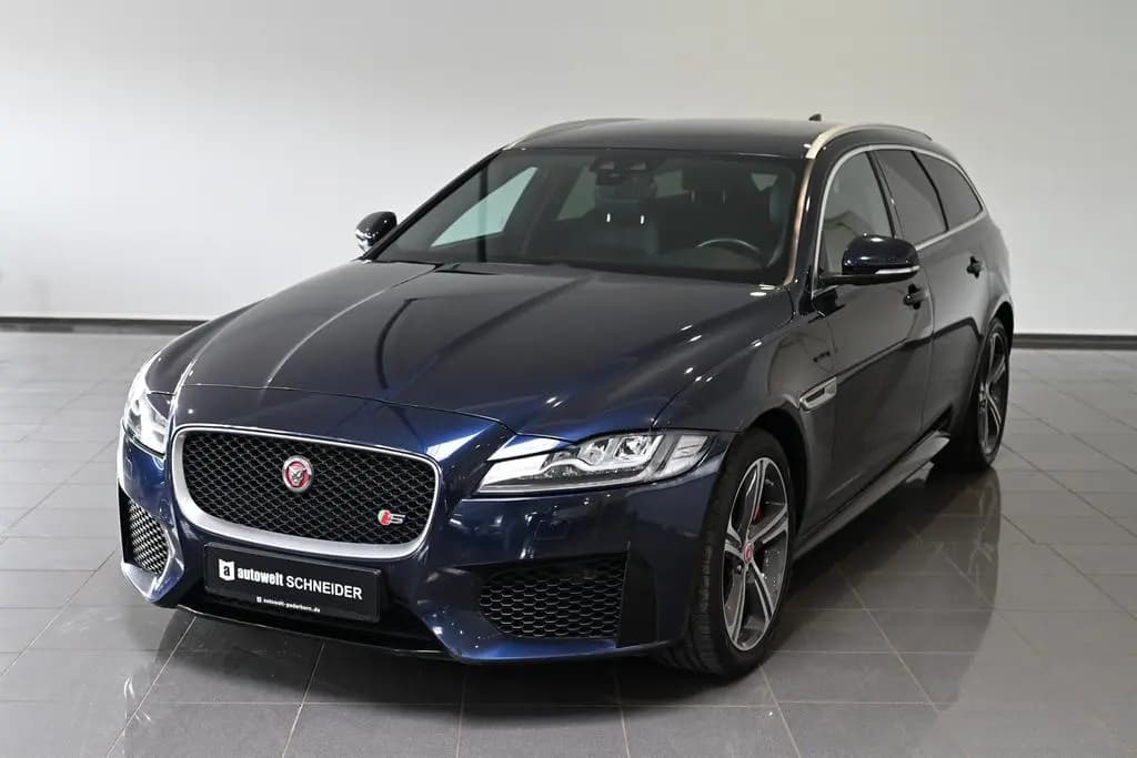 Main__Slider__Photo:Jaguar XF D300 S Kombi LED Sportsitze Winter-Paket 04/2019-0