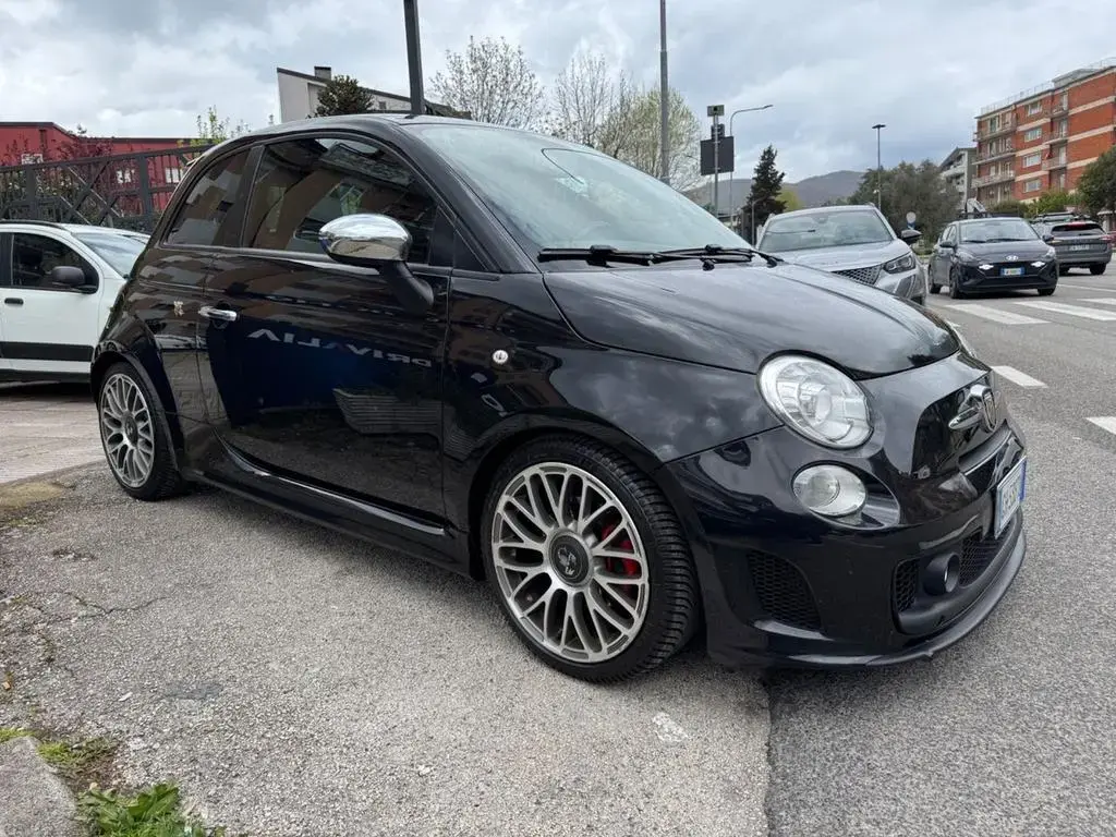 Main__Slider__Photo:Abarth 500 1.4 Turbo T-Jet 05/2011-1