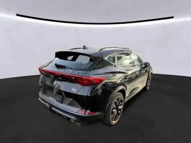 Main__Slider__Photo:Cupra Formentor VZ5 2.5 TSI DSG 4Drive 8fach+STDHZ 12/2022-1