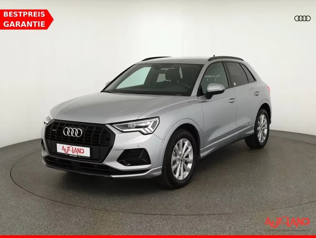 Main__Slider__Photo:Audi Q3 40 TFSI S-Line quattro LED App-Connect Kamera 10/2019-0