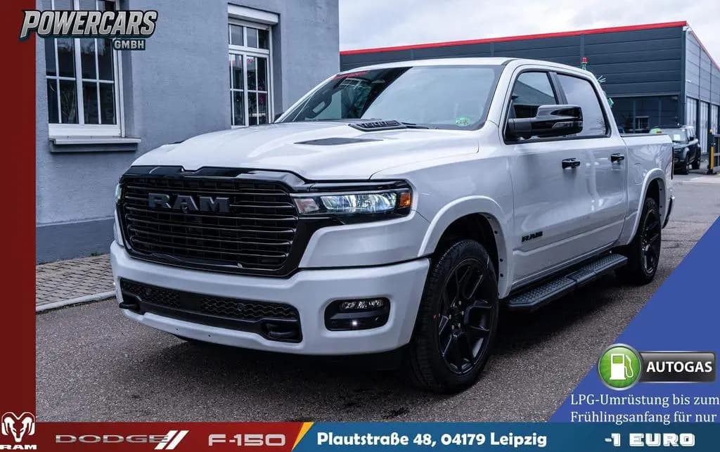 Main__Slider__Photo:Dodge RAM Laramie Night 3.0l,ACC,5 J.Garantie null-0