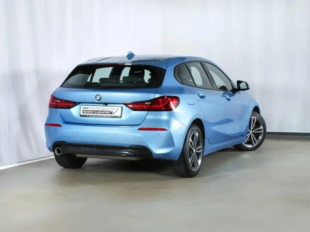 Main__Slider__Photo:BMW 1 Series 118 i Sport Line LenkHZG Sportsitze LED SHZ NAVI 11/2020-1