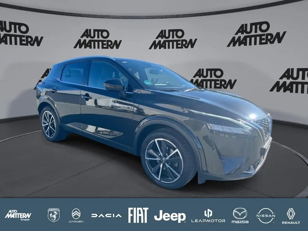 Main__Slider__Photo:Nissan Qashqai 1.3 DIG Tekna 140PS | 1.Hd.| Pano | AWR 03/2023-0