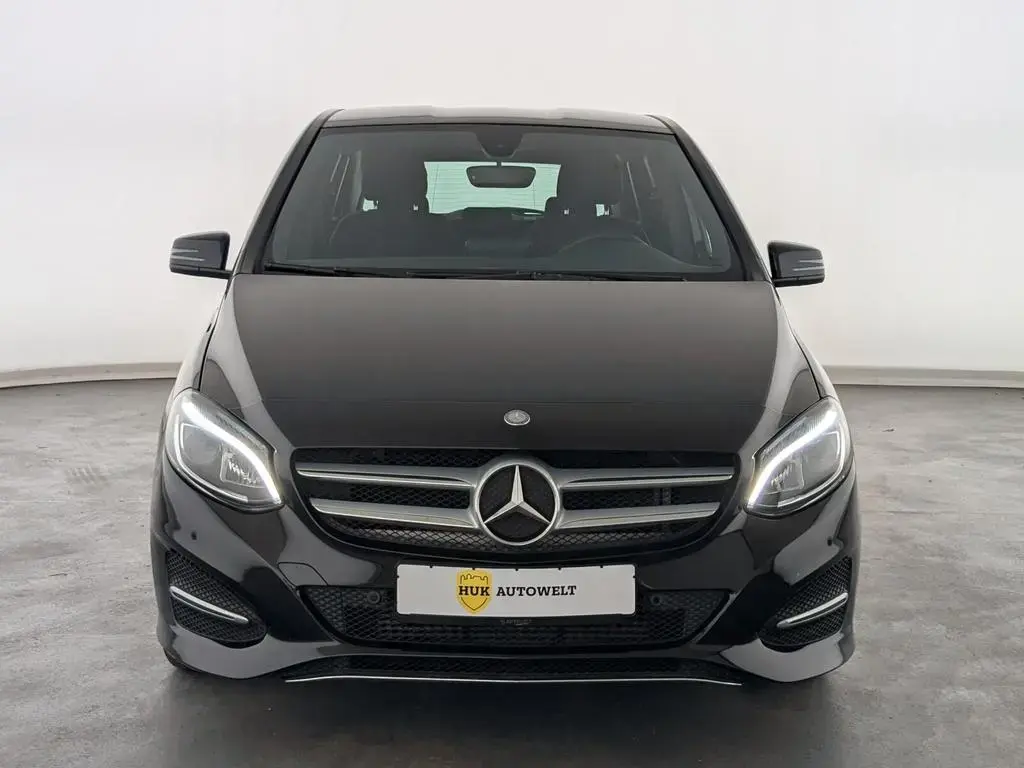 Main__Slider__Photo:Mercedes-Benz B-Class 200 Style LED+AHK+NAVI+PDC+SHZ+Klima/P-Lenkung 06/2016-1
