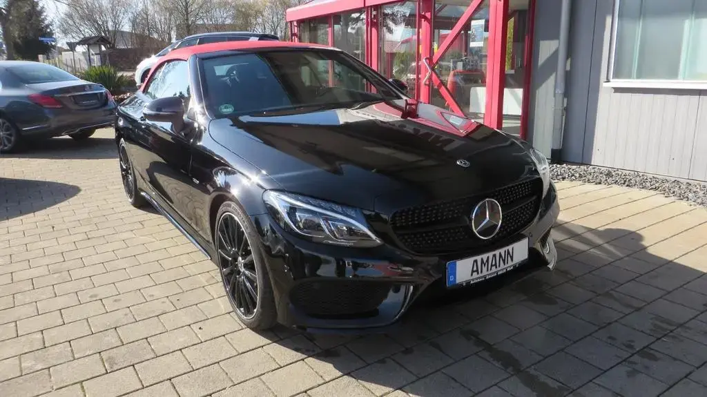 Main__Slider__Photo:Mercedes-Benz C-Class 180 Cabrio AMG Night Edition 04/2018-1