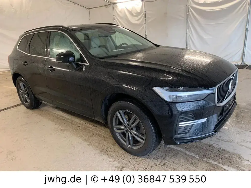 Main__Slider__Photo:Volvo XC60 Core Leder Navi 18"ACC StandHz Kam 01/2023-1