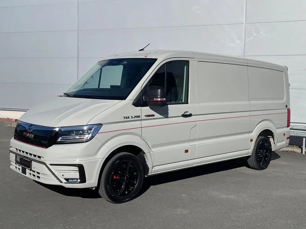 Main__Slider__Photo:MAN TGE 3.200 L3H2 Kasten 4x4 Individual S ACC STHZ 02/2026-0