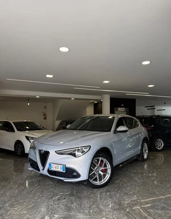 Main__Slider__Photo:Alfa Romeo Stelvio 2.2 Turbodiesel 210 CV AT8 Q4 03/2020-0
