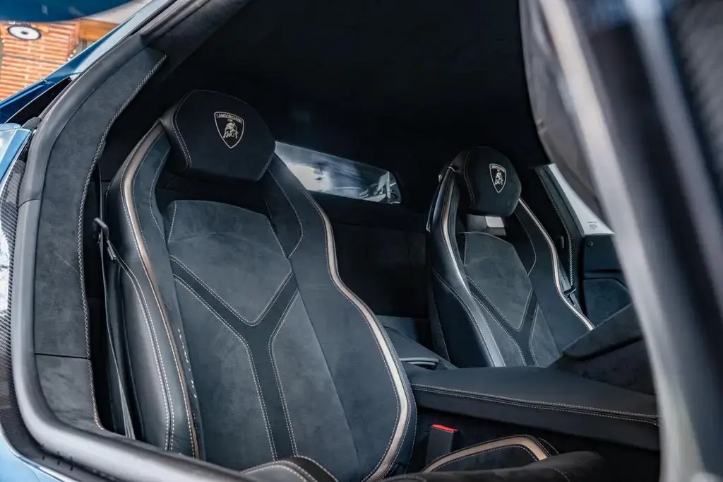 Main__Slider__Photo:Lamborghini Aventador Ultimae 06/2022-1