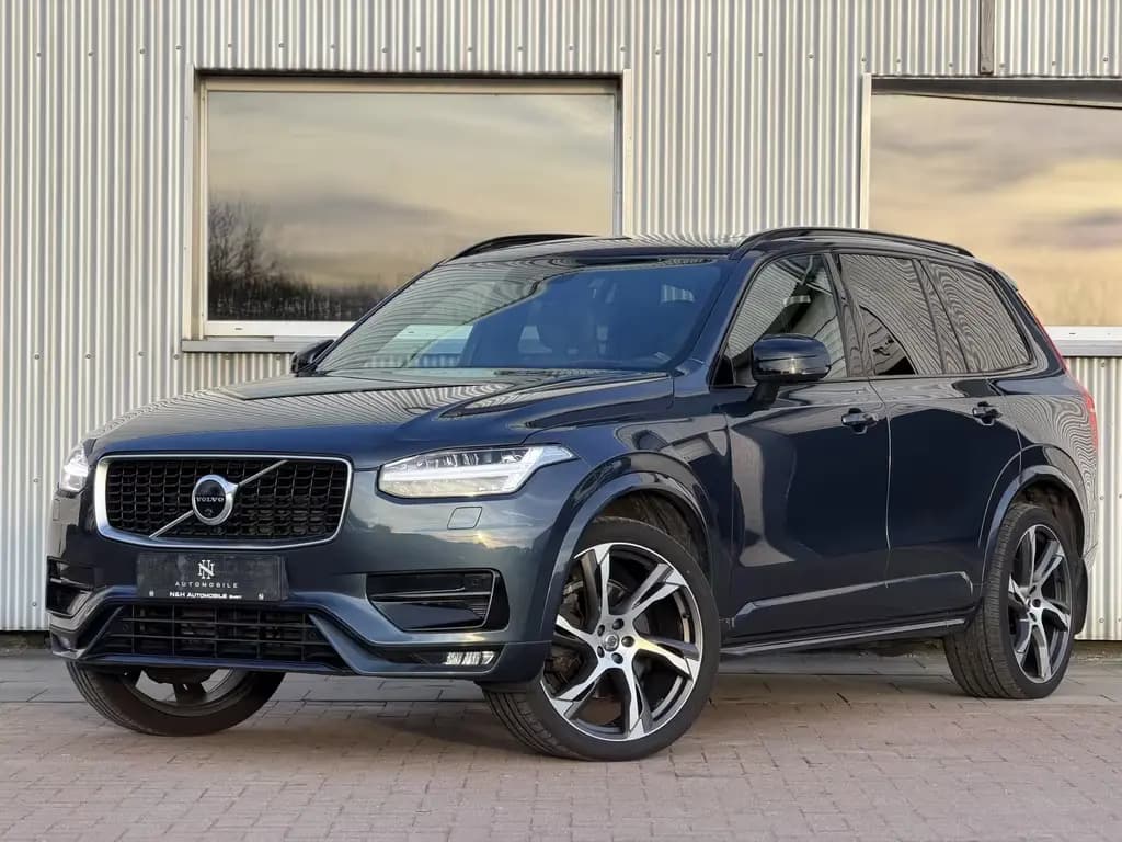 Main__Slider__Photo:Volvo XC90 R Design AWD Pano*HUD*Carbon*H&K*360*7S*AIR 08/2020-0