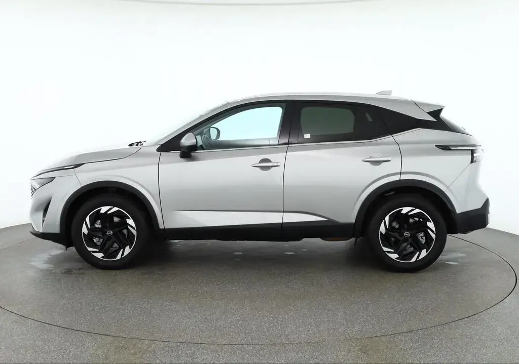 Main__Slider__Photo:Nissan Qashqai N-Connecta 1.3 Dig-T LED ACC Navi 360° 02/2025-1