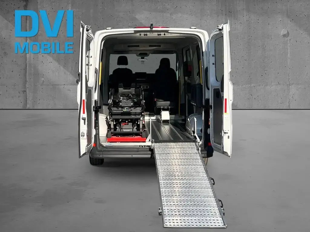 Main__Slider__Photo:MAN TGE KMP elektrische Fahrtrage + Rampe null-1