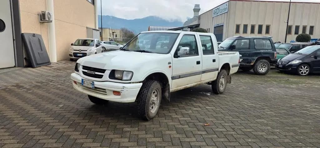 Main__Slider__Photo:Isuzu Campo /Pick-up 3.1 TD 4p. Crew Cab 03/1999-0
