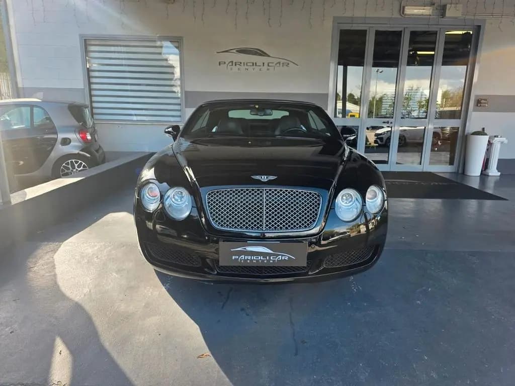 Main__Slider__Photo:Bentley Continental GTC Cabrio 6.0 W12 - Pacchet 01/2008-0