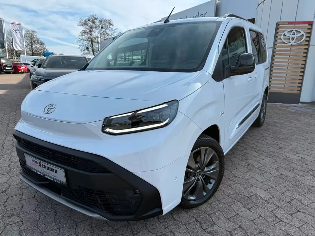 Main__Slider__Photo:Toyota Proace (Verso) Proace City Verso L1 Lounge **AUTOMATIK** 01/2025-0