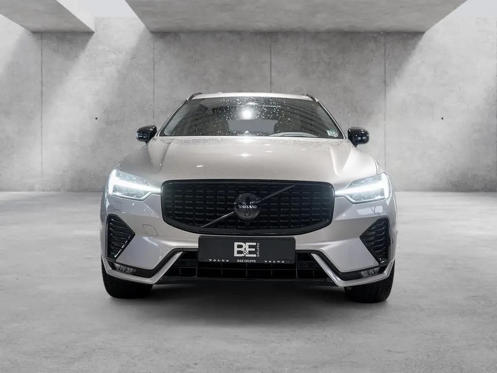 Main__Slider__Photo:Volvo XC60 B4 Ultimate Dark AWD B&W AHK STANDHEIZUNG 11/2023-0