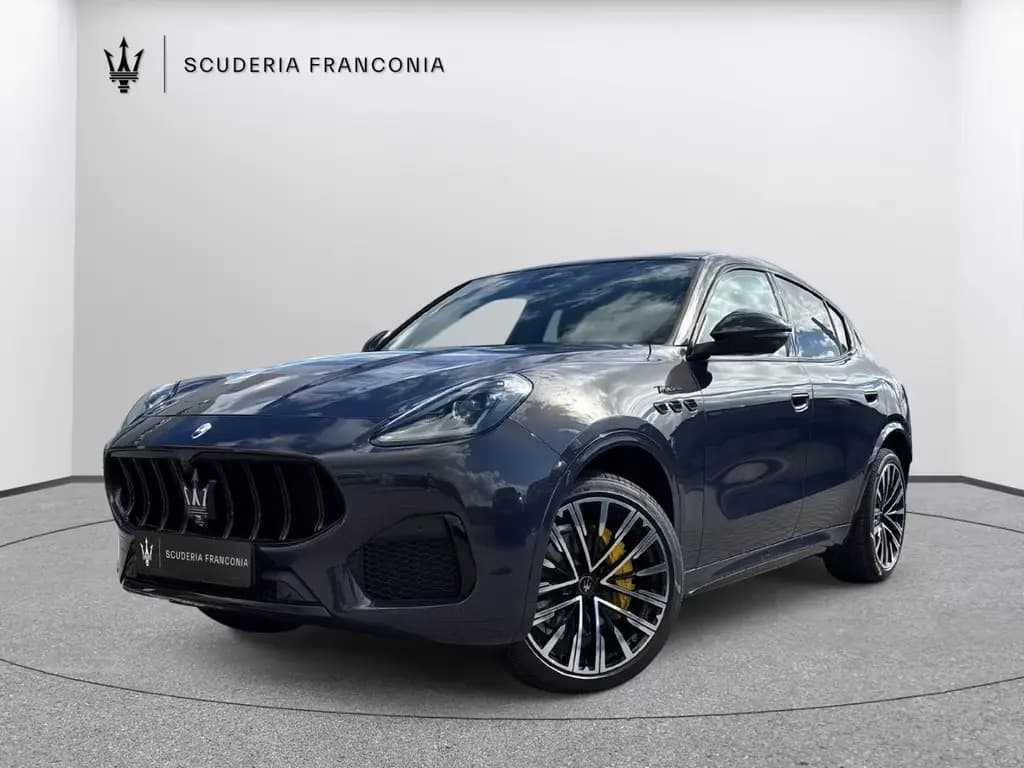Main__Slider__Photo:Maserati Grecale Modena Lumina Blu Sondermodell null-0