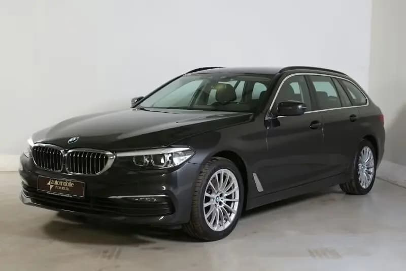 Main__Slider__Photo:BMW 520 d Aut. LED HuD Parkassistent LiveCockProfessi 03/2020-0