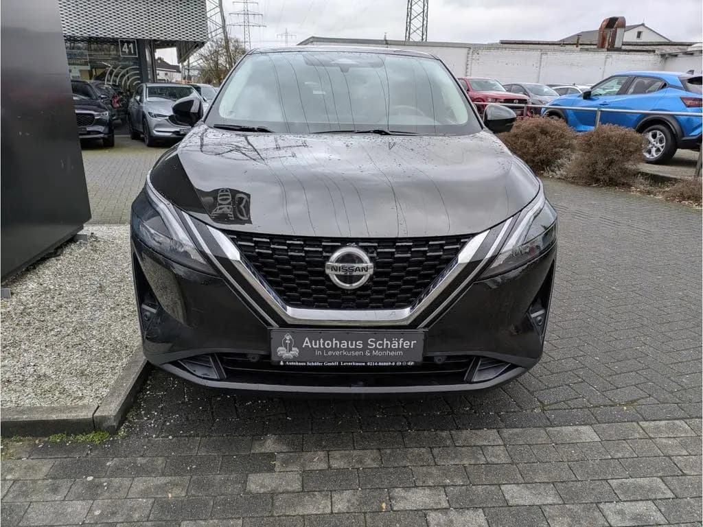 Main__Slider__Photo:Nissan Qashqai N-Connecta MHEV Navi Digitales Cockpit 3 09/2021-0