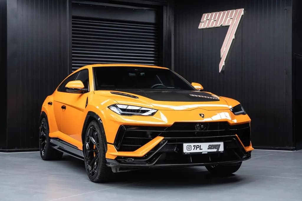 Main__Slider__Photo:Lamborghini Urus Performante | Carbon bonnet & spoiler | R23 09/2025-0