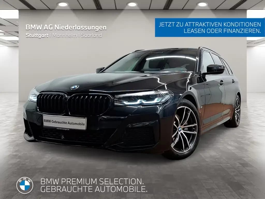 Main__Slider__Photo:BMW 5 Series d xDrive Touring M Sport LiveCockpitProf 02/2023-0