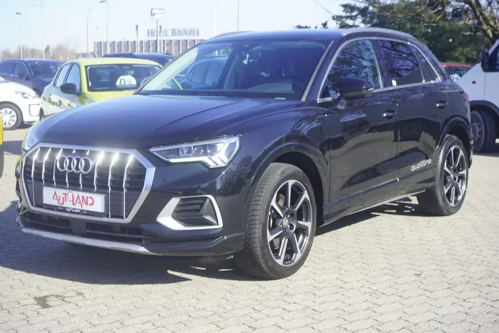 Main__Slider__Photo:Audi Q3 40 TFSI quattro advanced LED Navi ACC DAB PDC 01/2019-1