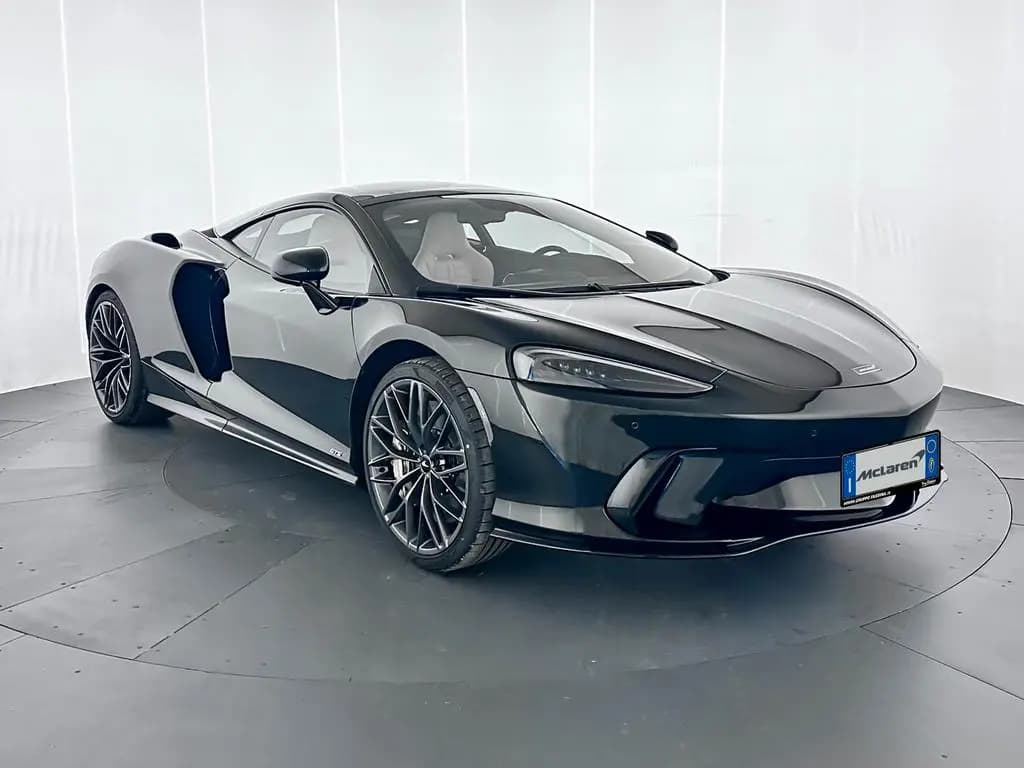Main__Slider__Photo:McLaren GTS MY26- McLaren Milano 02/2026-0
