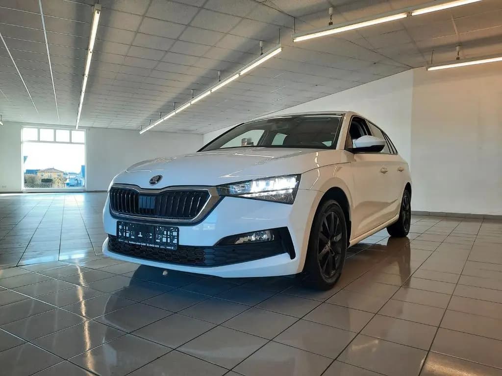 Main__Slider__Photo:Skoda Scala 1.5 TSI Ambition SHZ+LED+BLUETOOTH+ISOFIX 09/2020-0