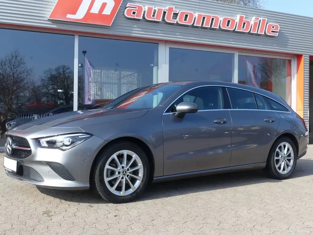 Main__Slider__Photo:Mercedes-Benz CLA-Class 180 Shooting Brake MBUX*Widescreen*LED*Navi 12/2019-0