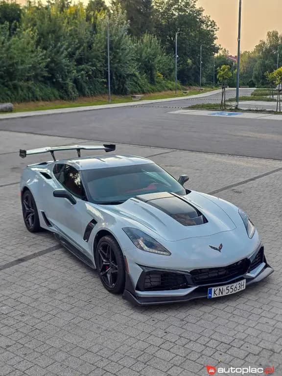Main__Slider__Photo:Corvette 6.2 C7 Z06 6.2 V8 AT8 2LZ Cer 09/2018-0