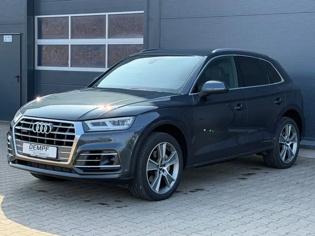 Main__Slider__Photo:Audi Q5 50 TDI Quattro Sport*S Line*Matrix*AHK* 08/2019-1