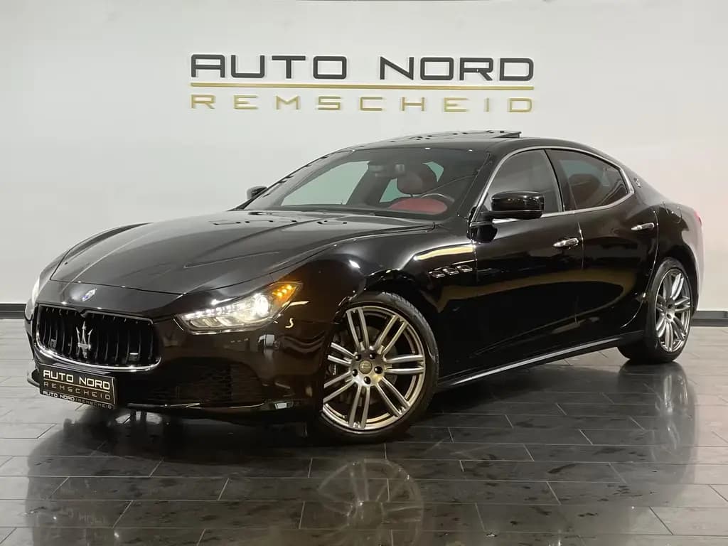Main__Slider__Photo:Maserati Ghibli Diesel *S-Dach*Kamera*Memory*DAB*CarPlay* 04/2015-0