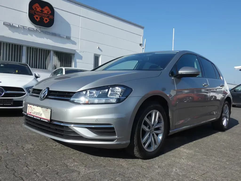 Main__Slider__Photo:Volkswagen Golf Automatik Comfortline *KLIMA*ALU*PDC* 04/2018-0