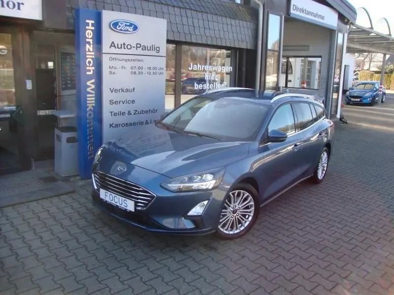 Main__Slider__Photo:Ford Focus Titanium 125 Ps Kombi 10/2020-0