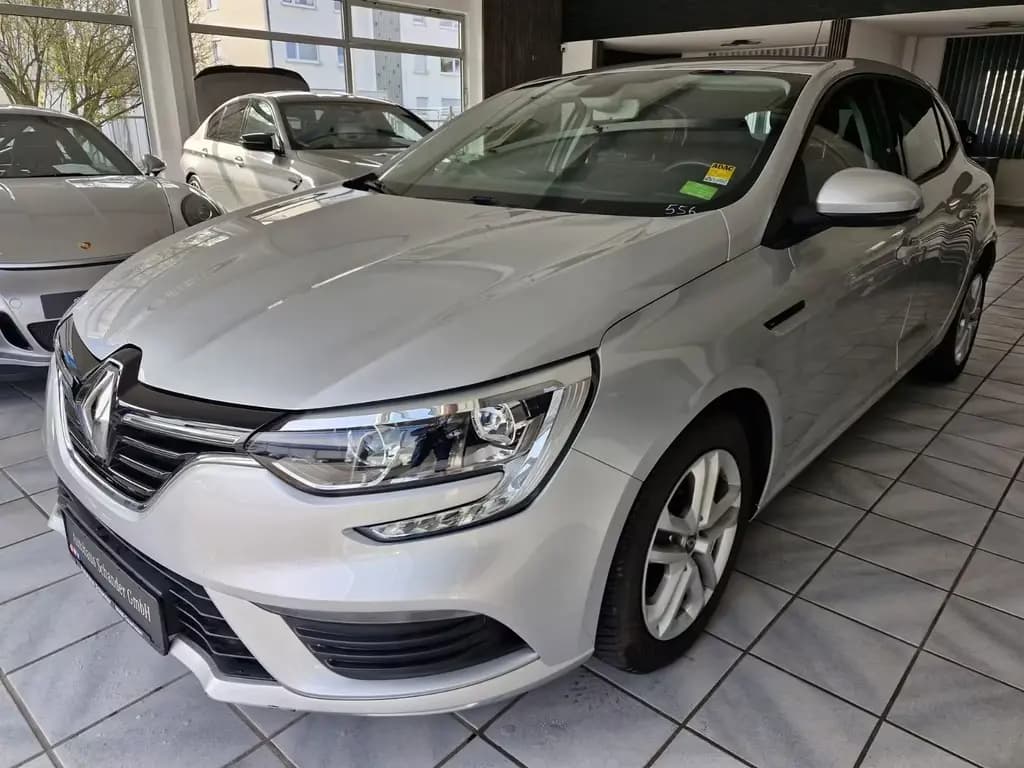 Main__Slider__Photo:Renault Megane IV Lim. 5-trg. Play*Navi*SHZ*PDC*Temp* 06/2017-0