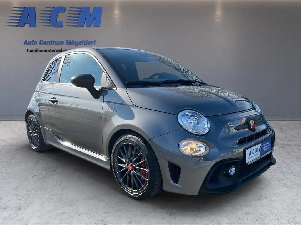 Main__Slider__Photo:Abarth 695 1.Hand*Bi-Xenon*Sabelt*Navi*Beats*DAB* 09/2023-0