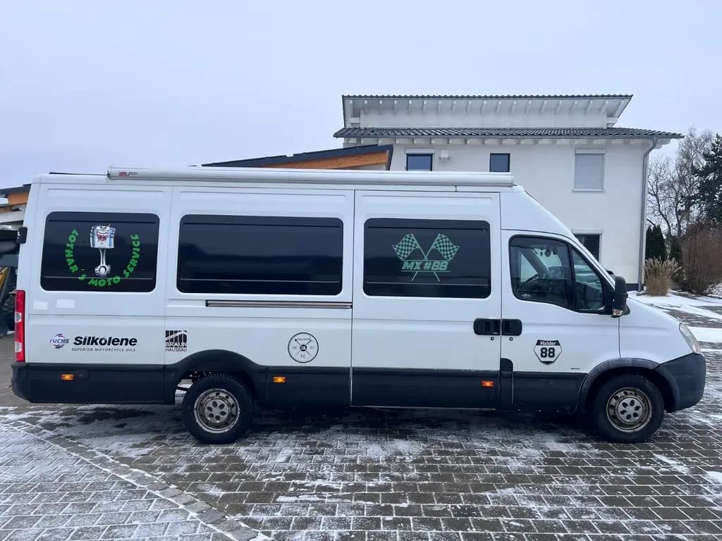 Main__Slider__Photo:Iveco Daily IV/ Renntransporter/ extra lang 06/2009-0