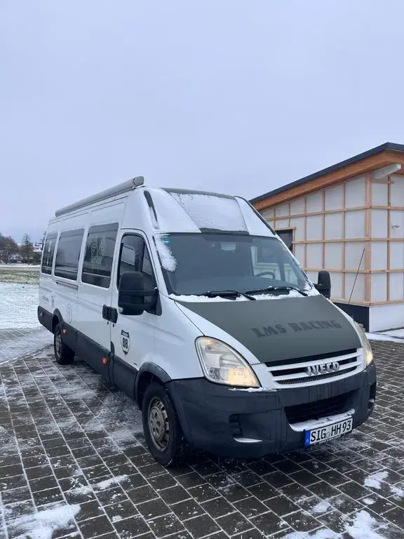 Main__Slider__Photo:Iveco Daily IV/ Renntransporter/ extra lang 06/2009-1