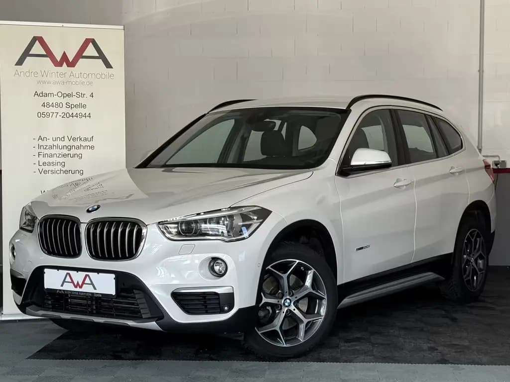 Main__Slider__Photo:BMW X1 sDrive 20 i xLine ACC LED Kamera Ambiente Nav 06/2017-0