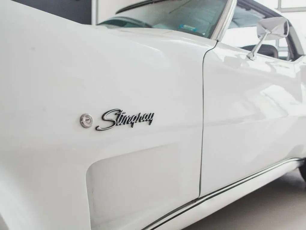 Main__Slider__Photo:Corvette C3 nur 8500 Miles Gesamtlaufleistung 1975 07/1975-0