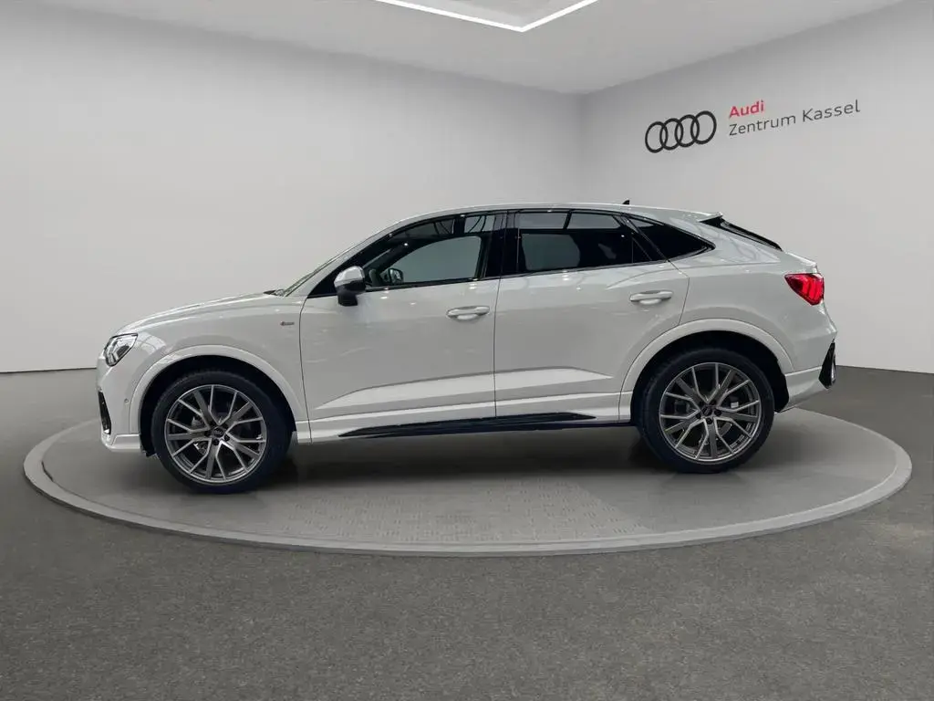 Main__Slider__Photo:Audi Q3 Sportback 35 TFSI S line LED Navi Kamera AHK 10/2025-1