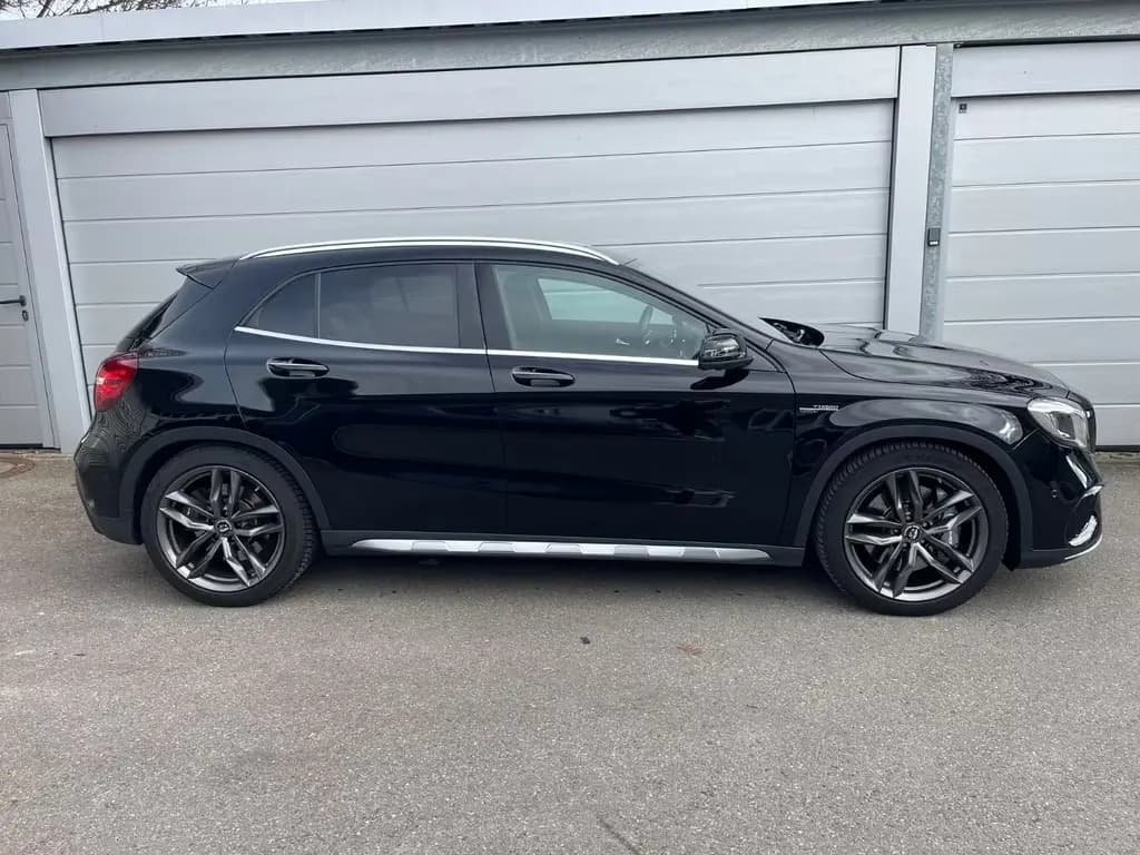 Main__Slider__Photo:Mercedes-Benz GLA 45 AMG 4matic, Leder, Kamera, CarPlay 01/2019-0