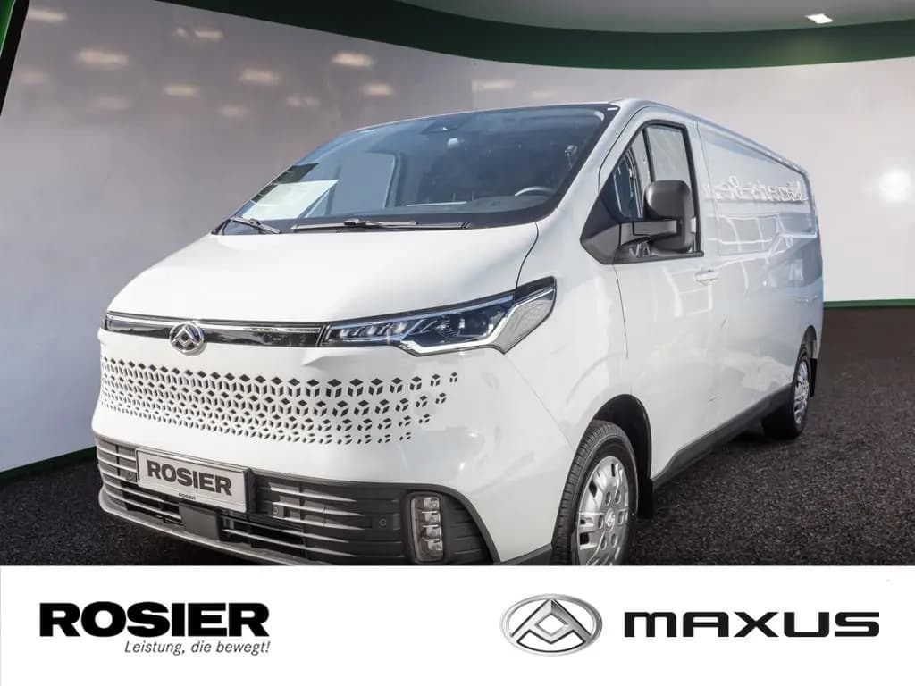 Main__Slider__Photo:Maxus Deliver 7 Kasten L2H1 LED Kamera Keyless Totw.-A 10/2025-0