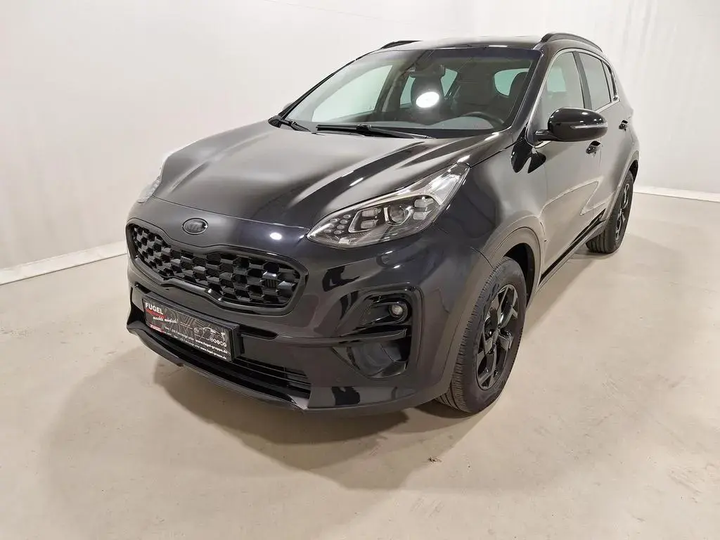Main__Slider__Photo:Kia Sportage 1.6 T-GDI DCT Black Edition LED/Leder|R 11/2021-1