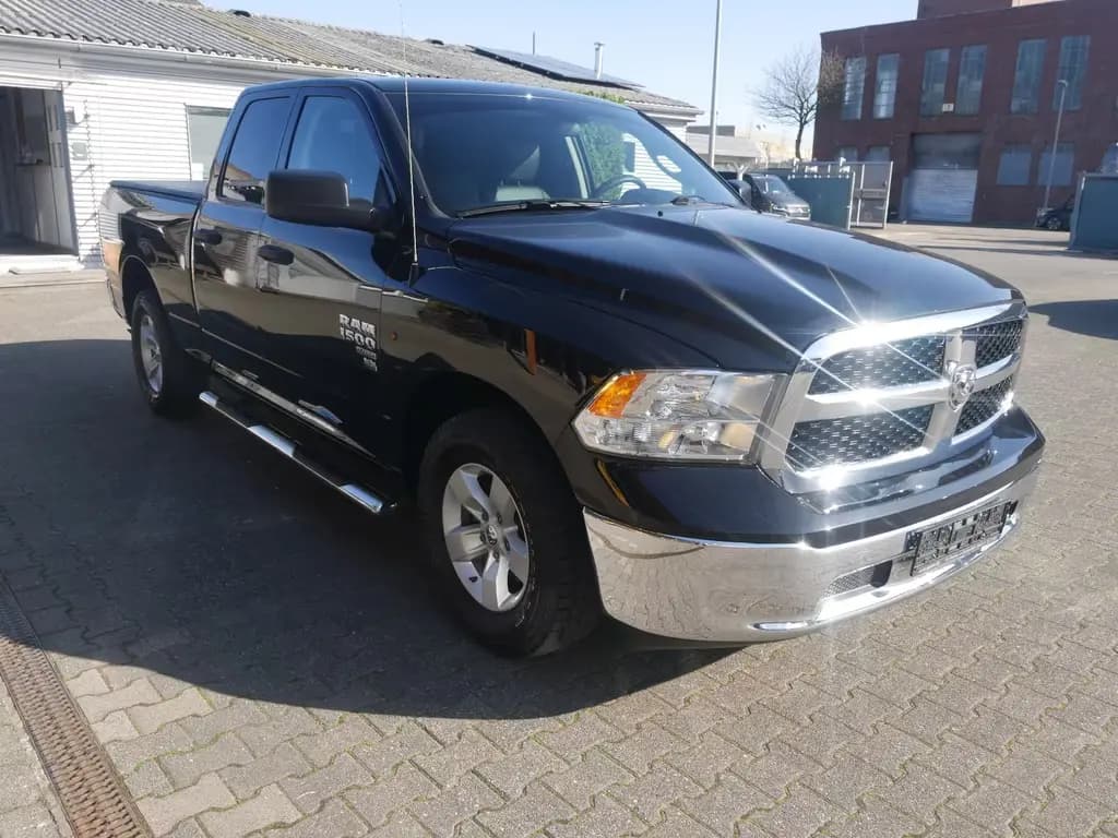 Main__Slider__Photo:Dodge RAM 1500 Classic 02/2021-0