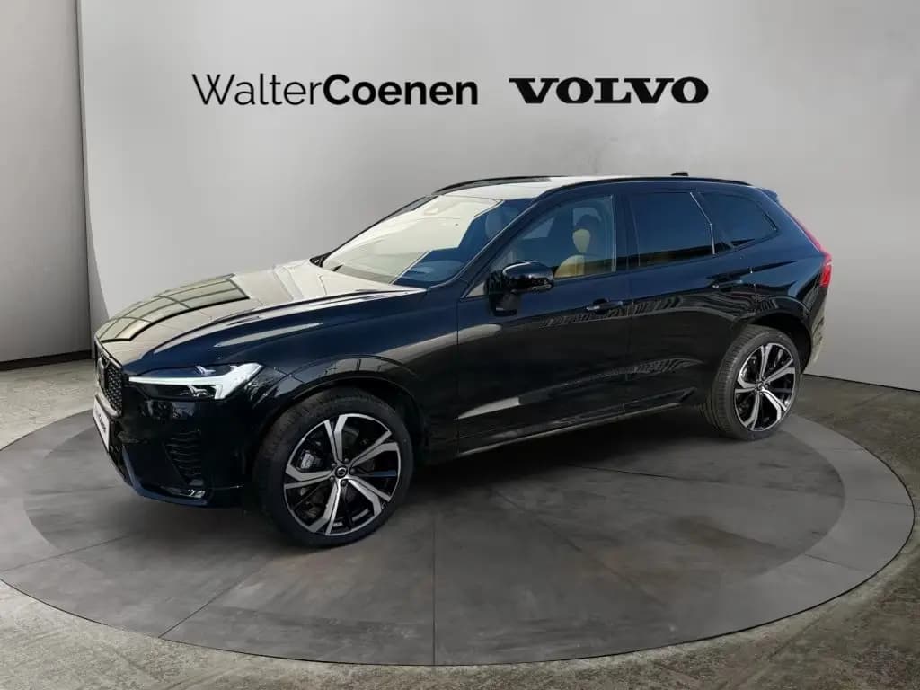 Main__Slider__Photo:Volvo XC60 B5 B AWD Plus Dark Luftfahrwerk  360° Cam 07/2025-0