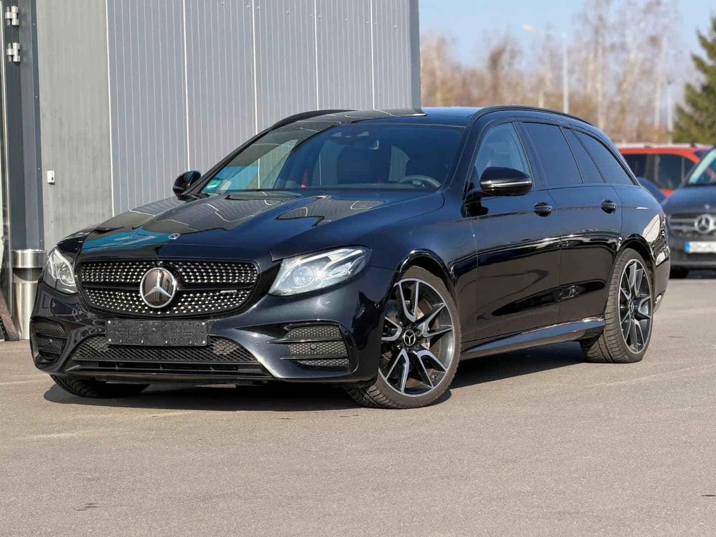 Main__Slider__Photo:Mercedes-Benz E-Class 53 AMG 08/2018-0